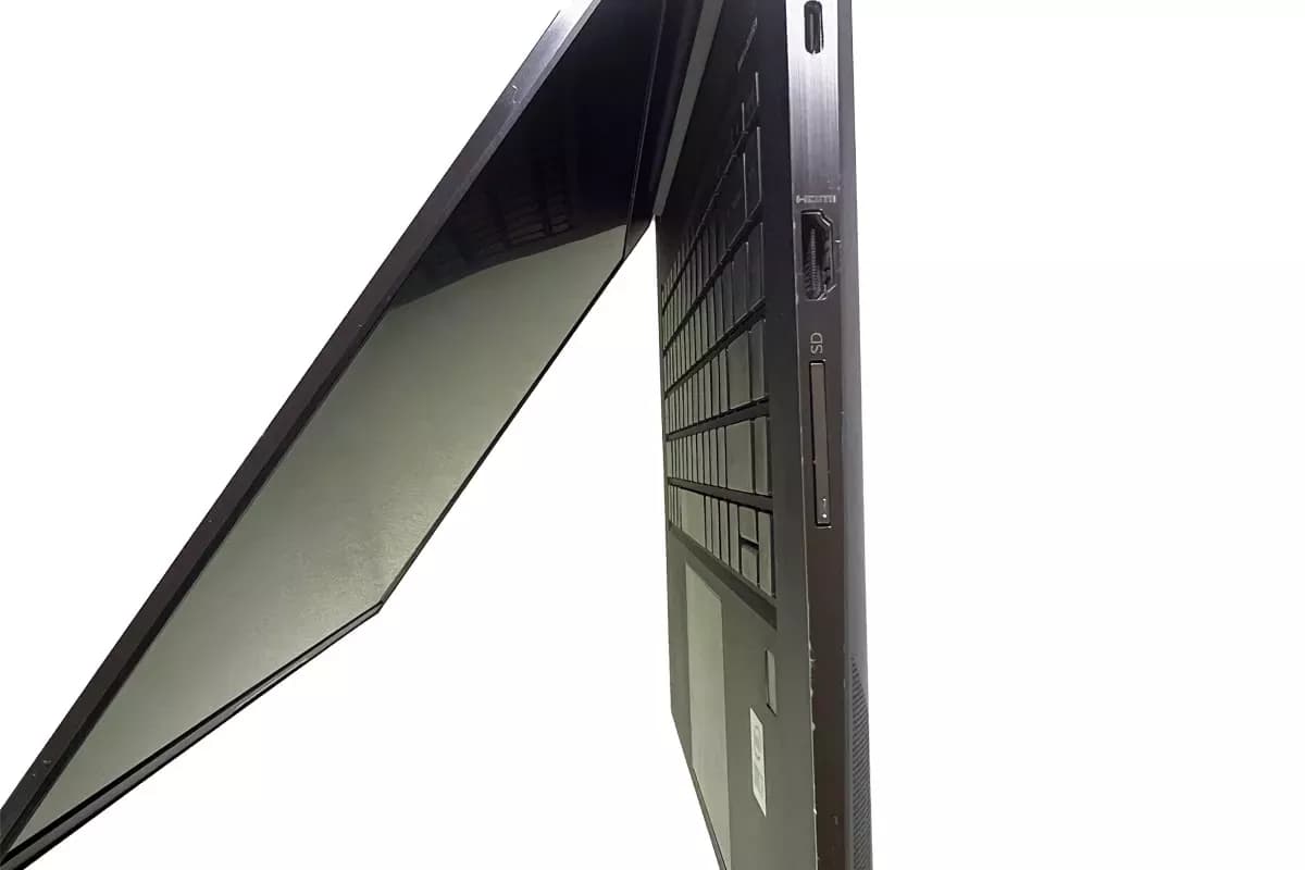 لپ‌تاپ HP ZBook Studio G7 Core i7-10850H | 32GB RAM | 512GB SSD NVMe | NVIDIA Quadro T1000