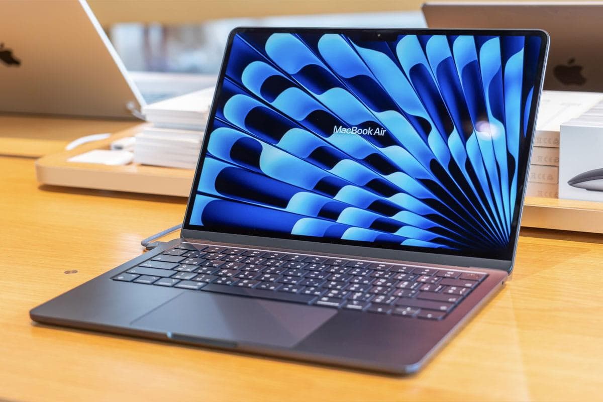 MacBook Air M5 معرفی شد
